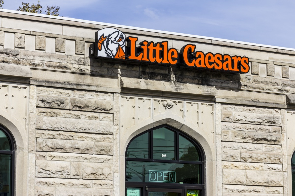 the exterior of a Little Caesars restaurant in Kokomo, Indiana