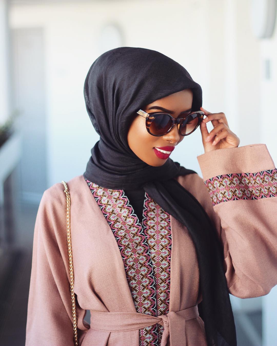 unbelievably_beautiful_women_wearing_hijabs_on_ig_04