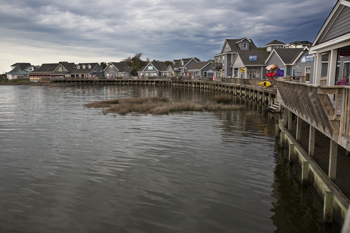 houses on the water in duck north carolina