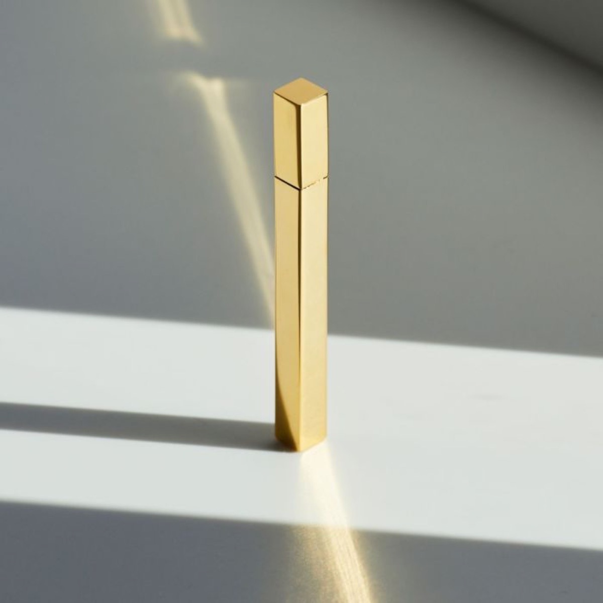 gold lighter