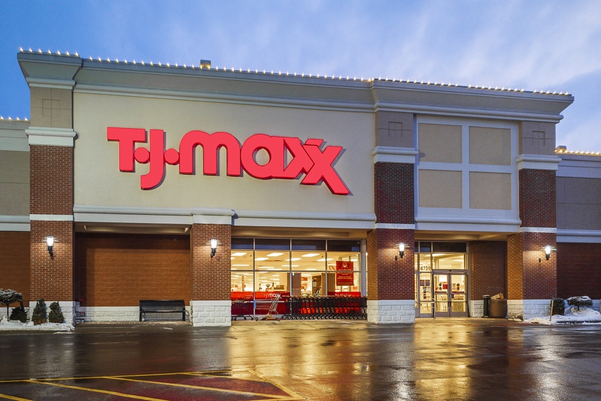 Horizontal View of the T.J.Maxx Storefront and Logo