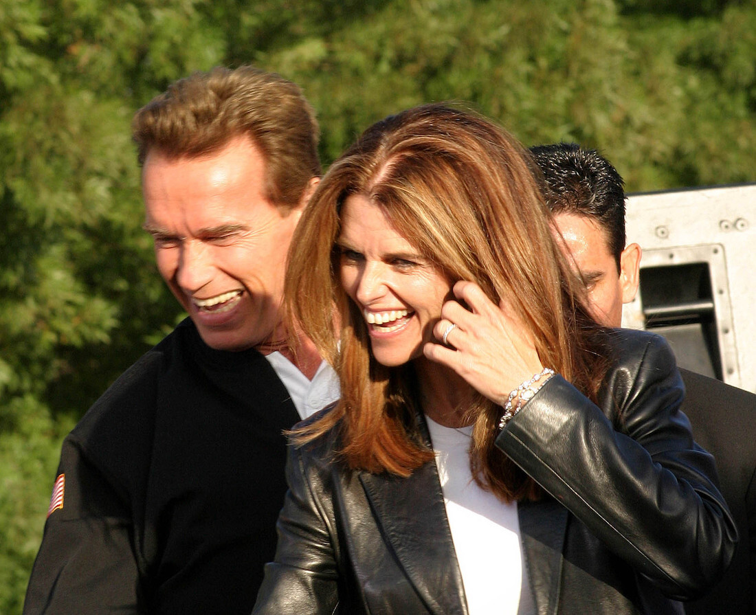 Arnold Schwarzenegger and Maria Shriver at the CA Comeback Express Bus Tour in Pleasanton, CA in 2003