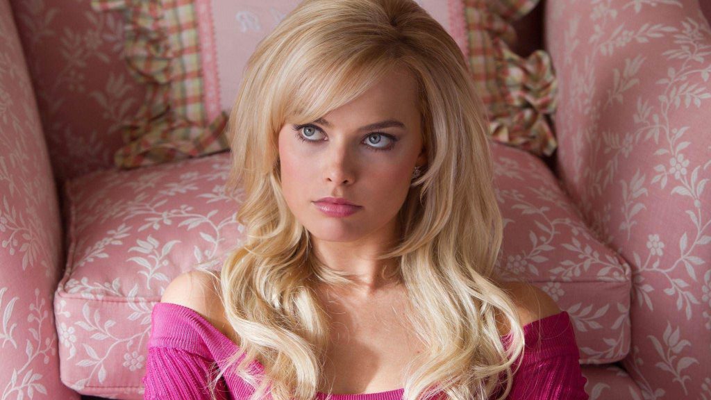   Wolf of Wall Street | 8 Fun and Unusual Facts About Margot Robbie | Her Beauty