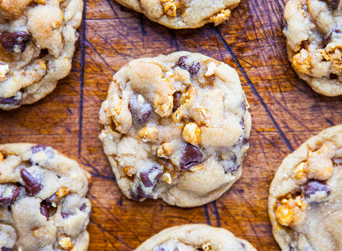 chocolate chip caramel corn cookies