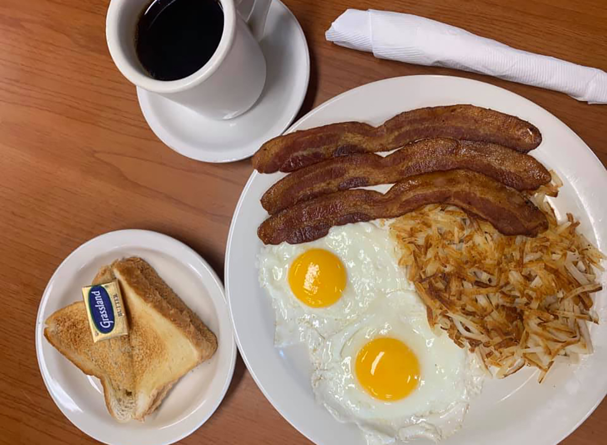 eggs and hashbrowns and bacon