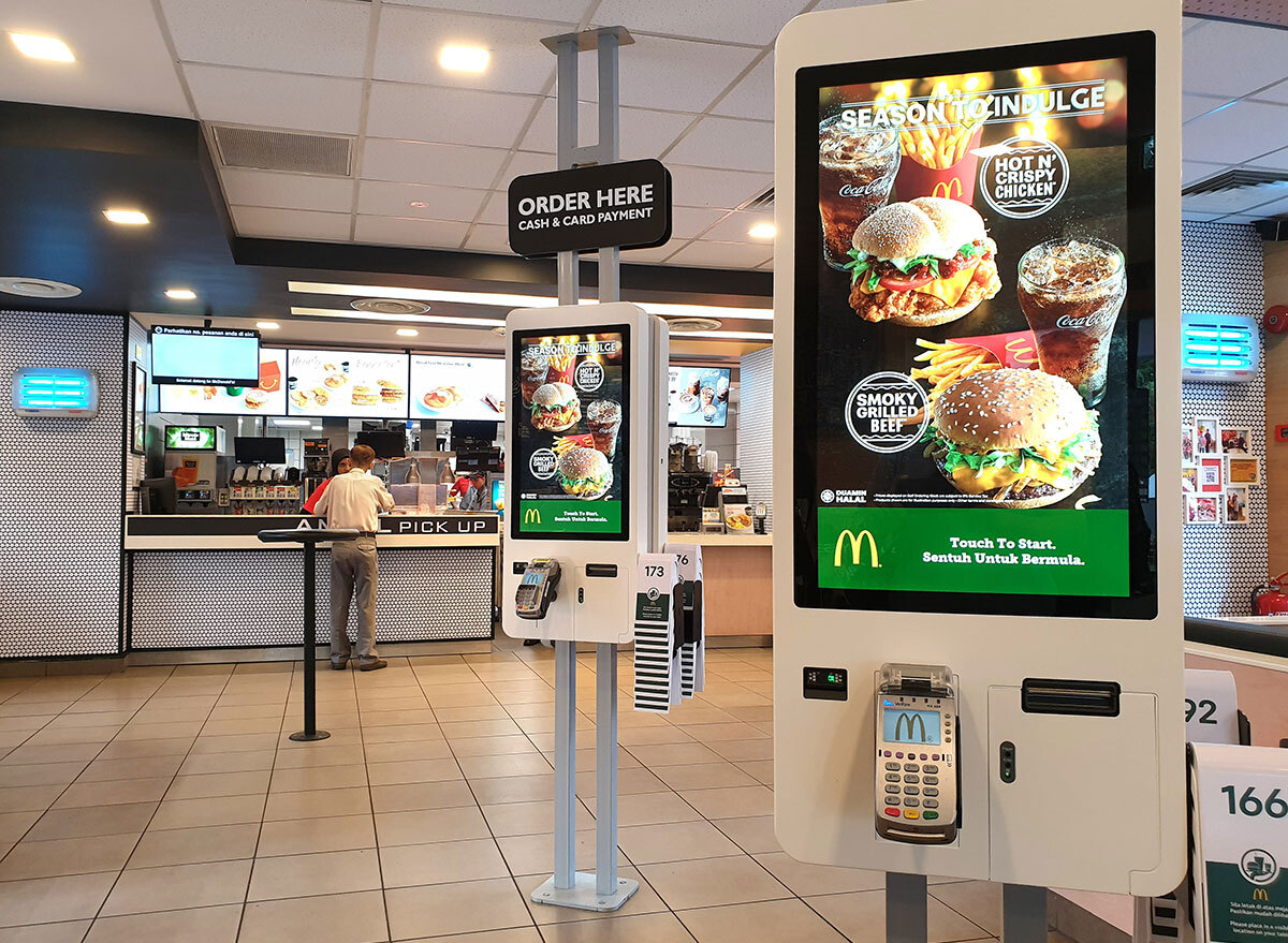 Mcdonalds ordering stations