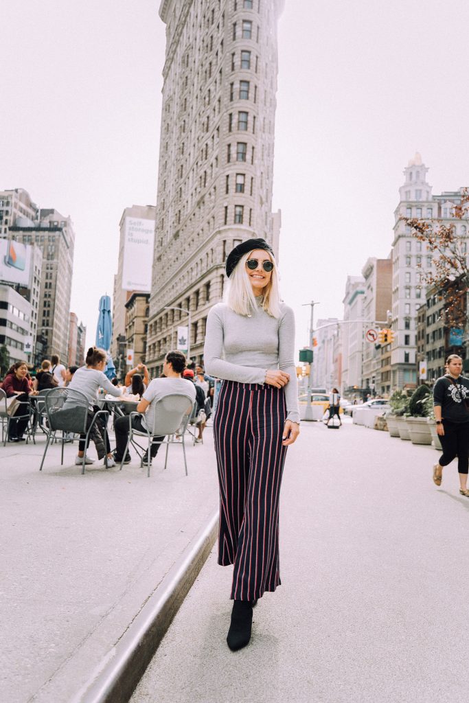 Go to formal events in sweatpants | 15 Fashion Lessons You Only Learn While Living in New York City | Her Beauty