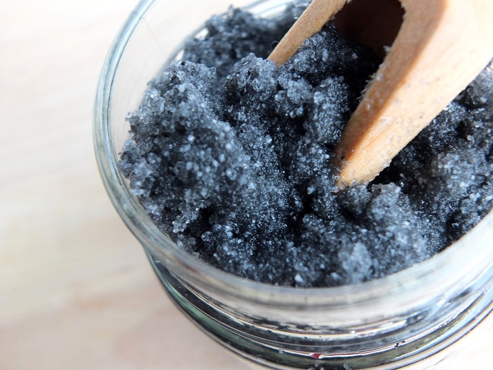 Charcoal body scrub | 10 DIY Homemade Sea Salt Scrubs Recipes | Her Beauty