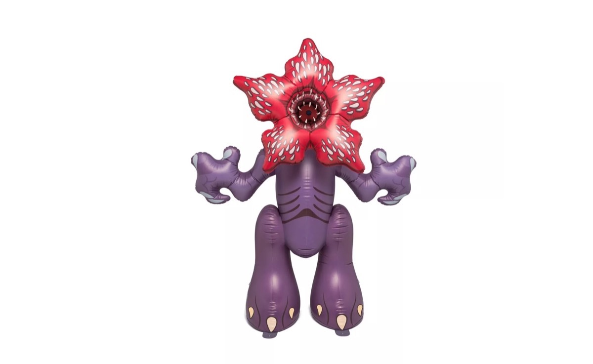 demogorgon sprinkler, stranger things gifts