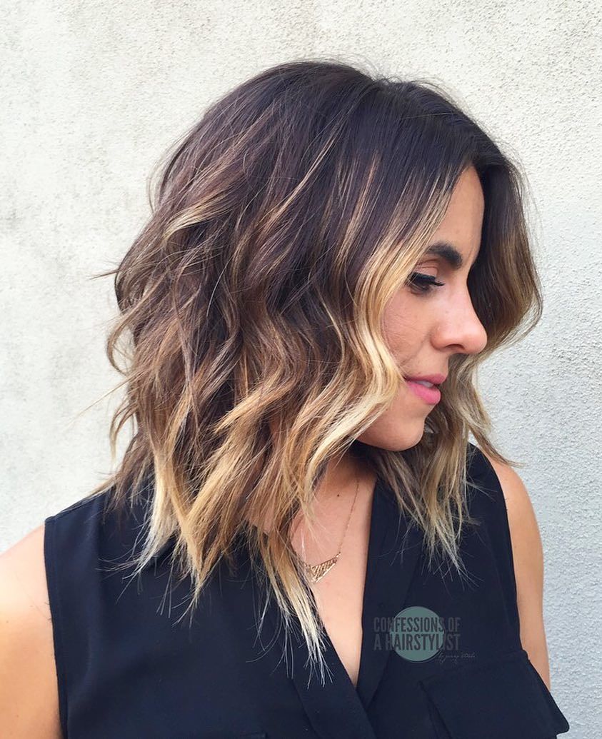 Th-Most-Flattering-Haircuts-For-Women-Of-All-Ages-07