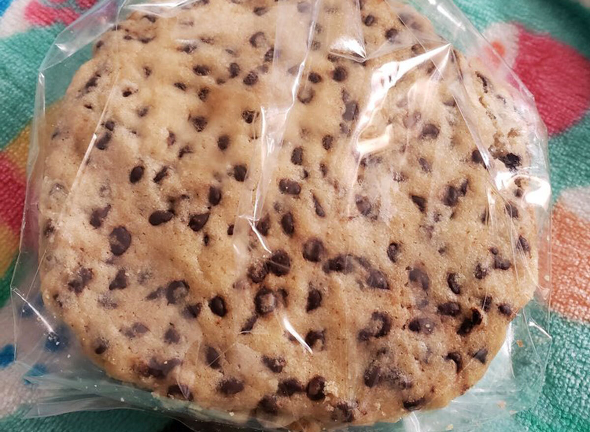 Chocolate chip cookie