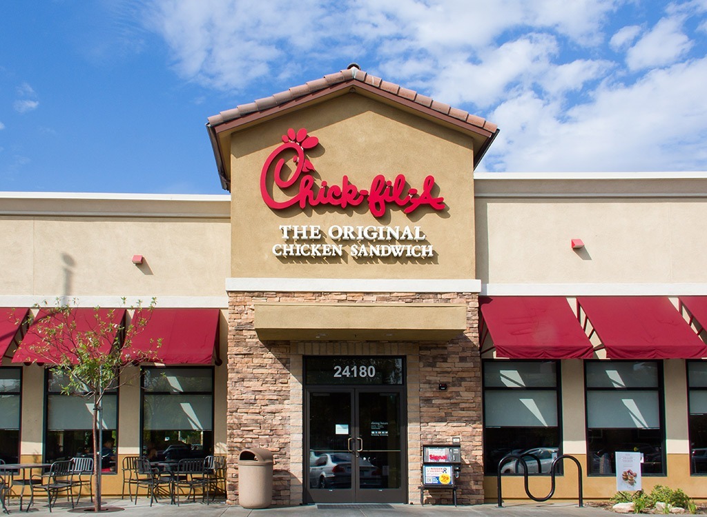 fast food chains that use antibiotics - chik fil a