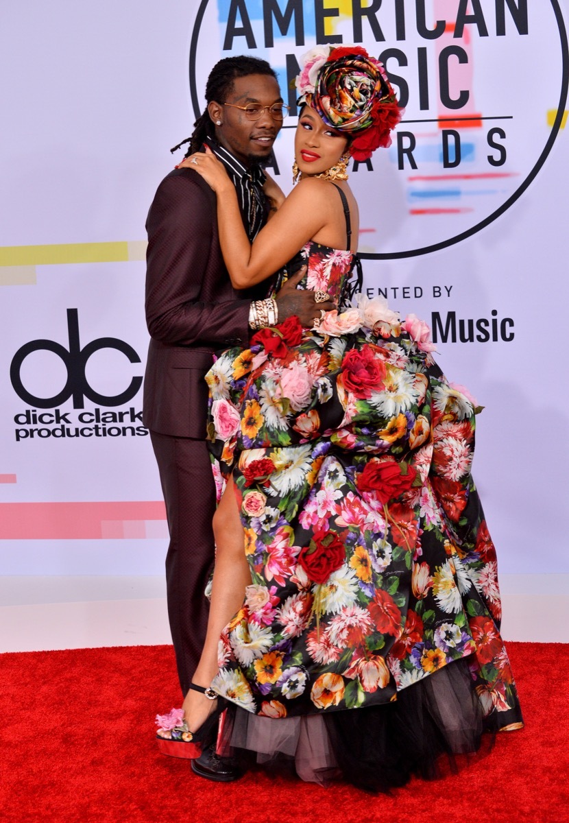 cardi b offset red carpet