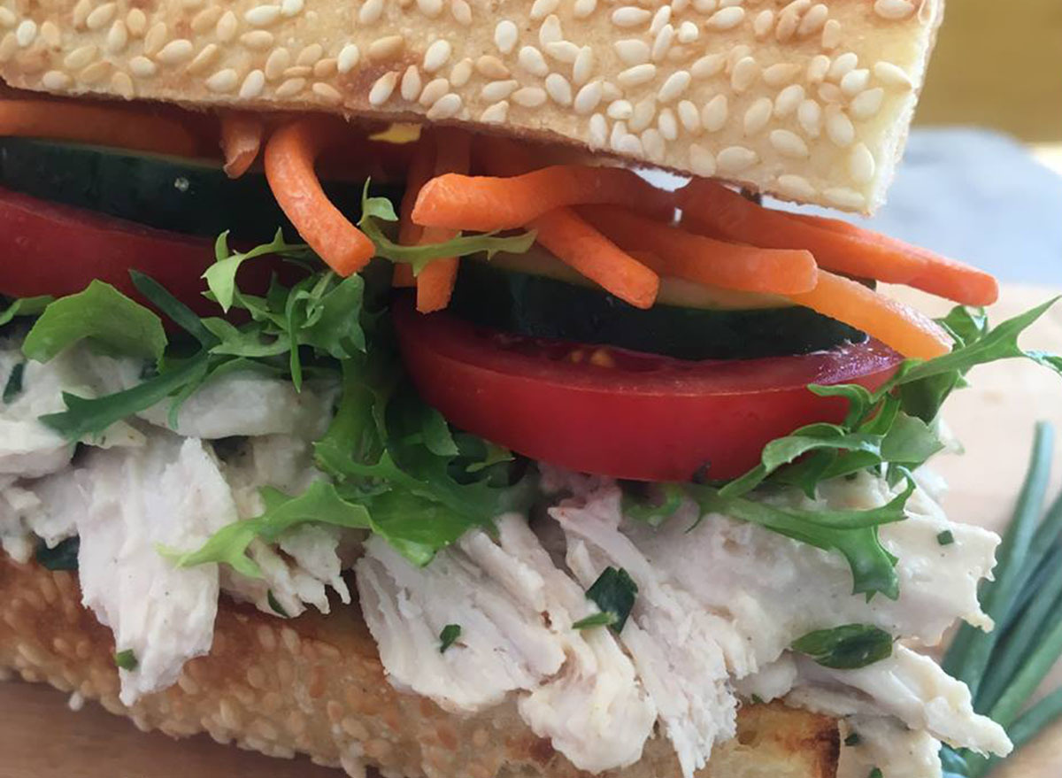 au bon pain chicken salad sandwich