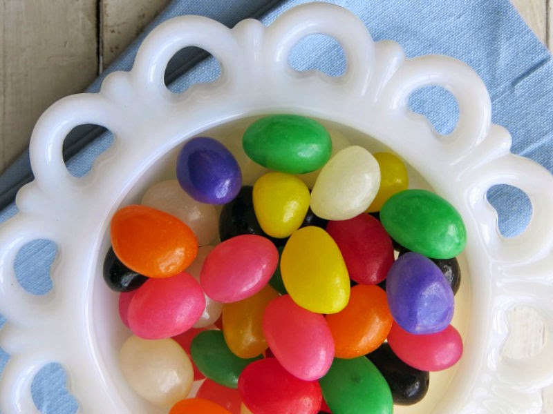 8 Ways to Make Healthier Easter Baskets