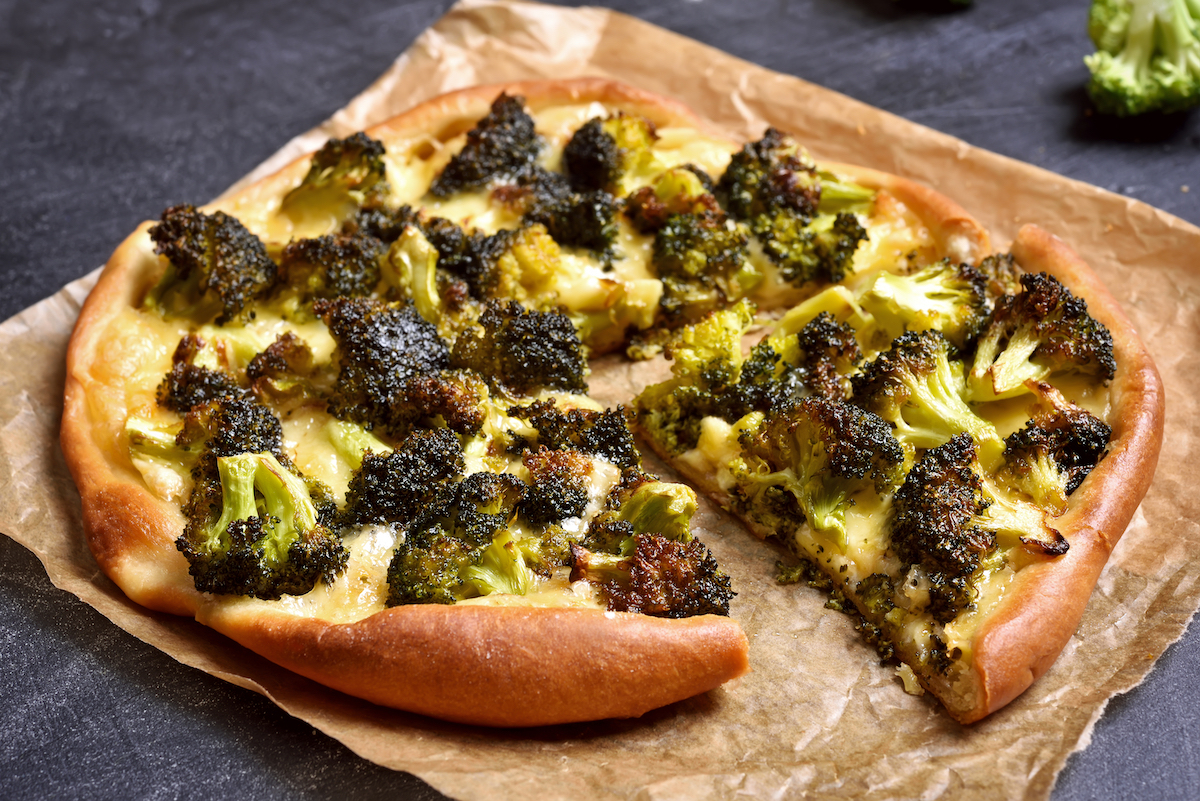 Broccoli pizza