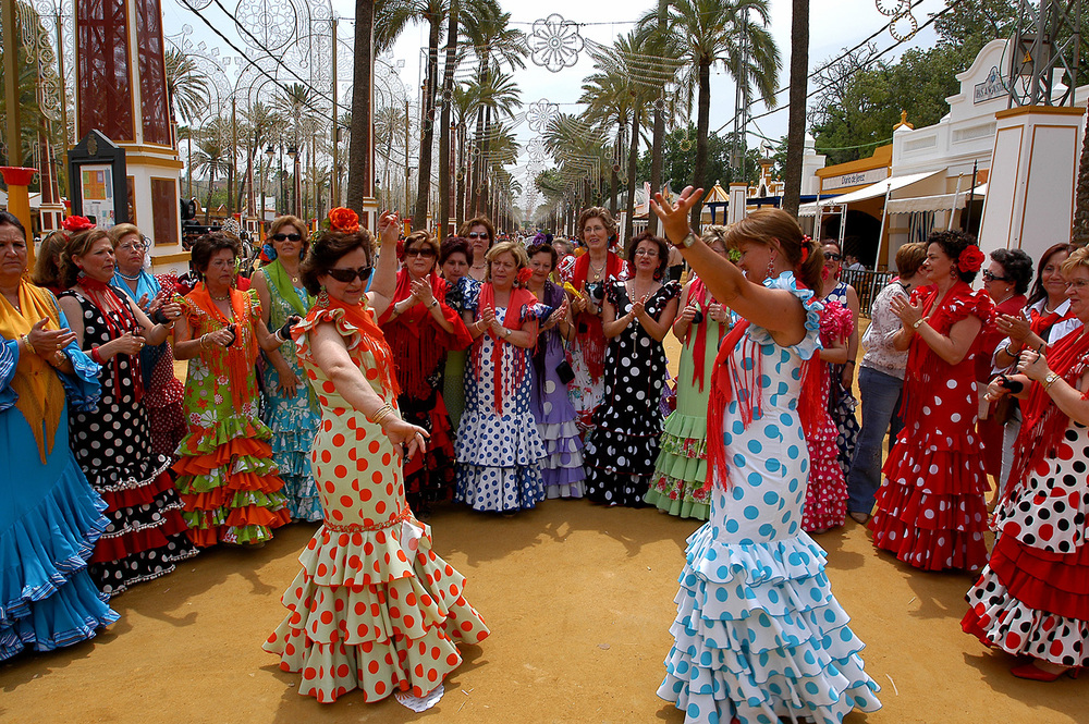 Amazing-Dances-From-Around-the-World-to-Get-Your-Body-Moving-12