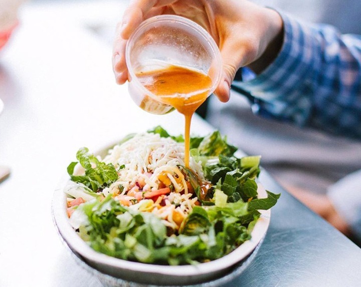 Chipotle salad bowl