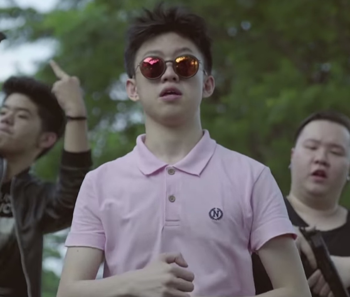 Rich Brian Dat $tick video, musicians under 21