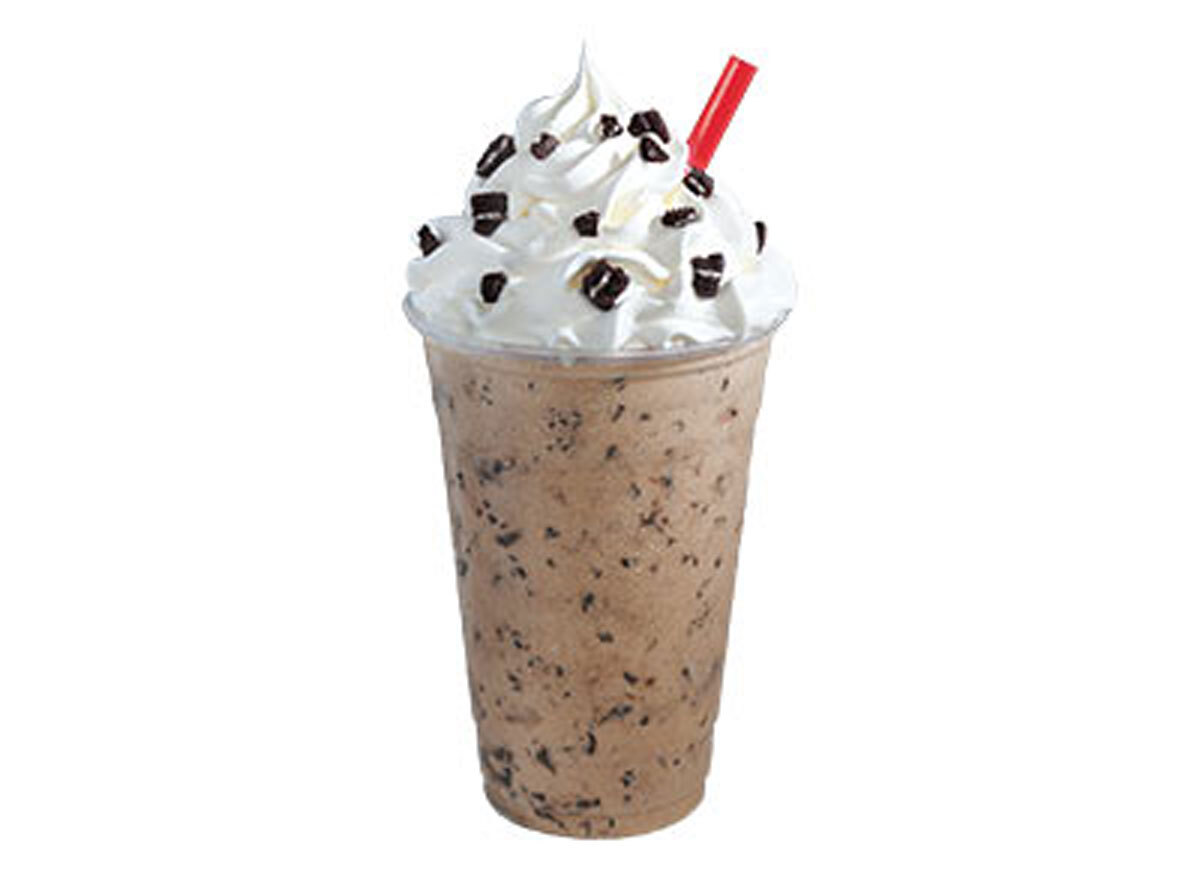 wienerschnitzel oreo cookie chocolate shake