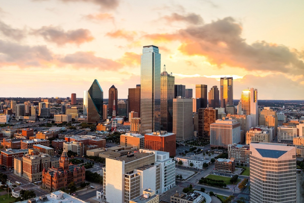 skyline of dallas texas