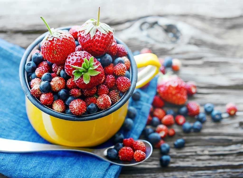 mixed berries