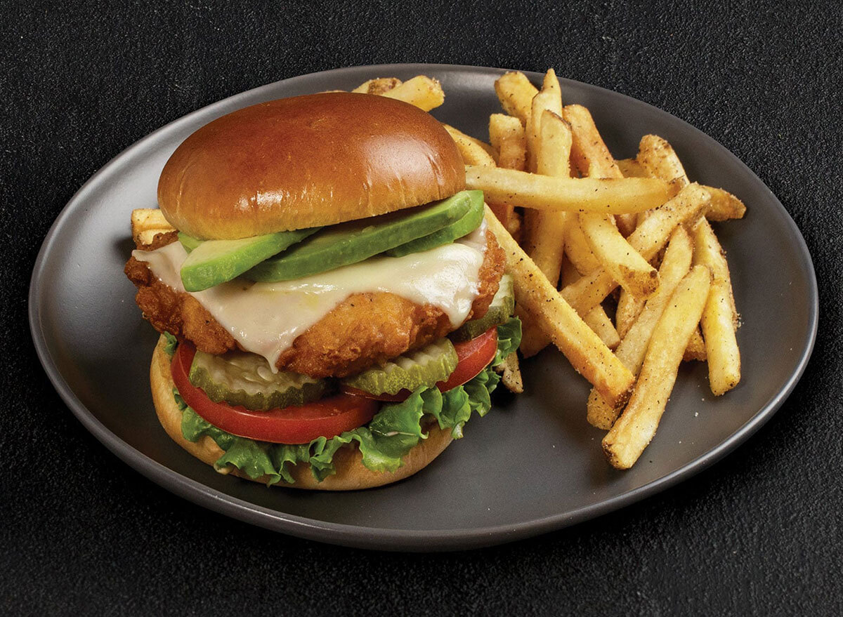 tgi fridays southern fried buffalo chicken sandwich