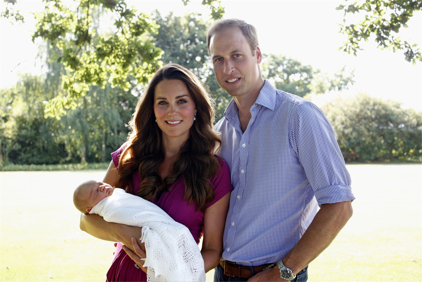 Prince George and Princess Charlotte - Perfect Portraits of Royal Babies 9