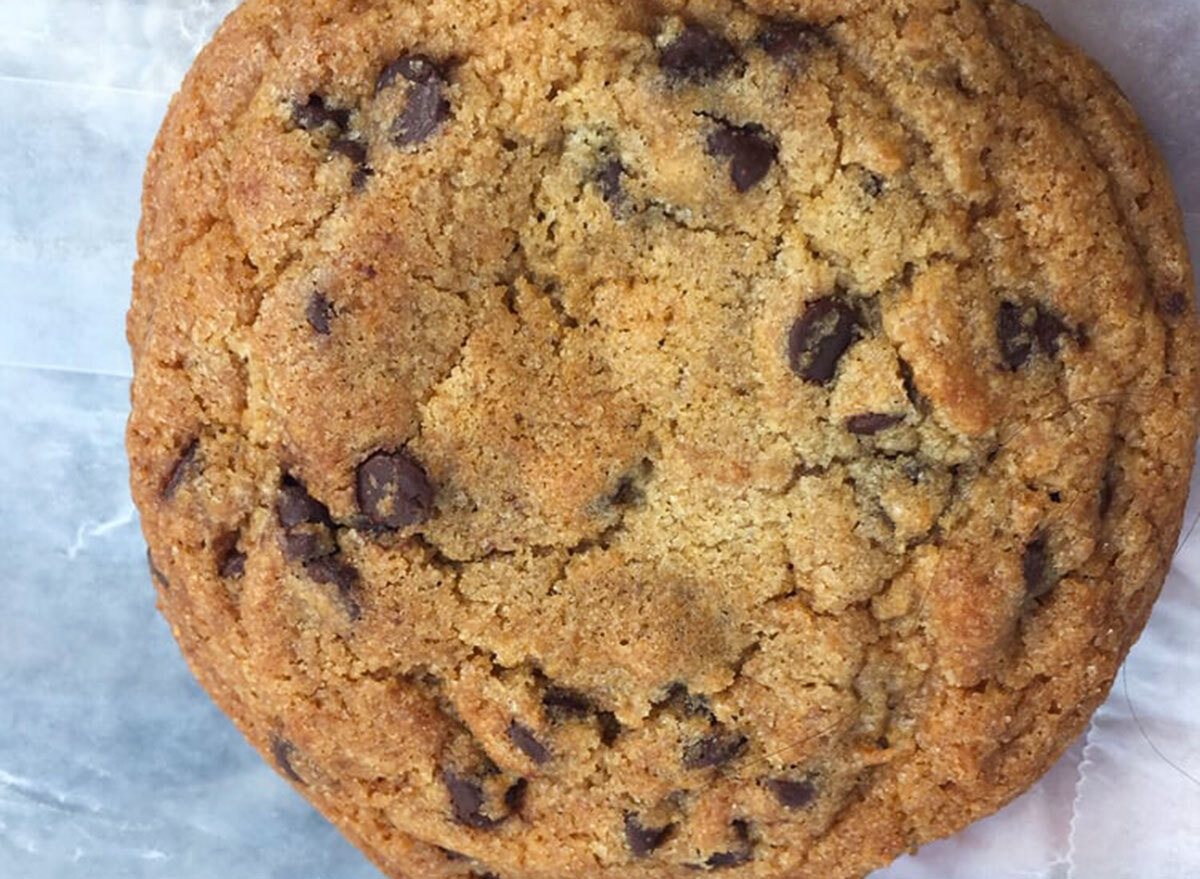 Chocolate chip cookie