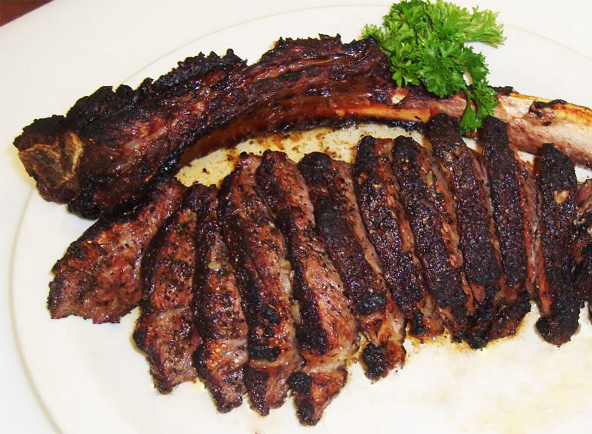 sliced steak on plate