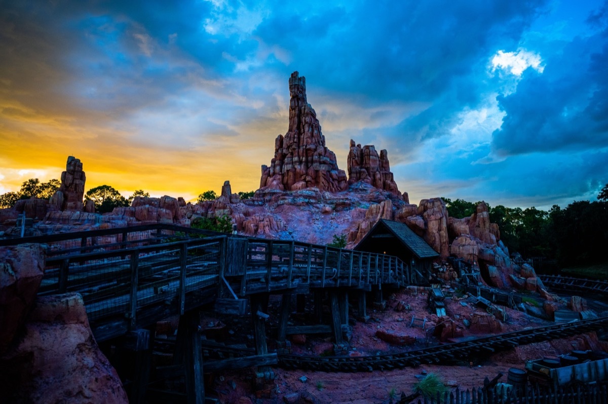 big thunder mountain railroad disney world