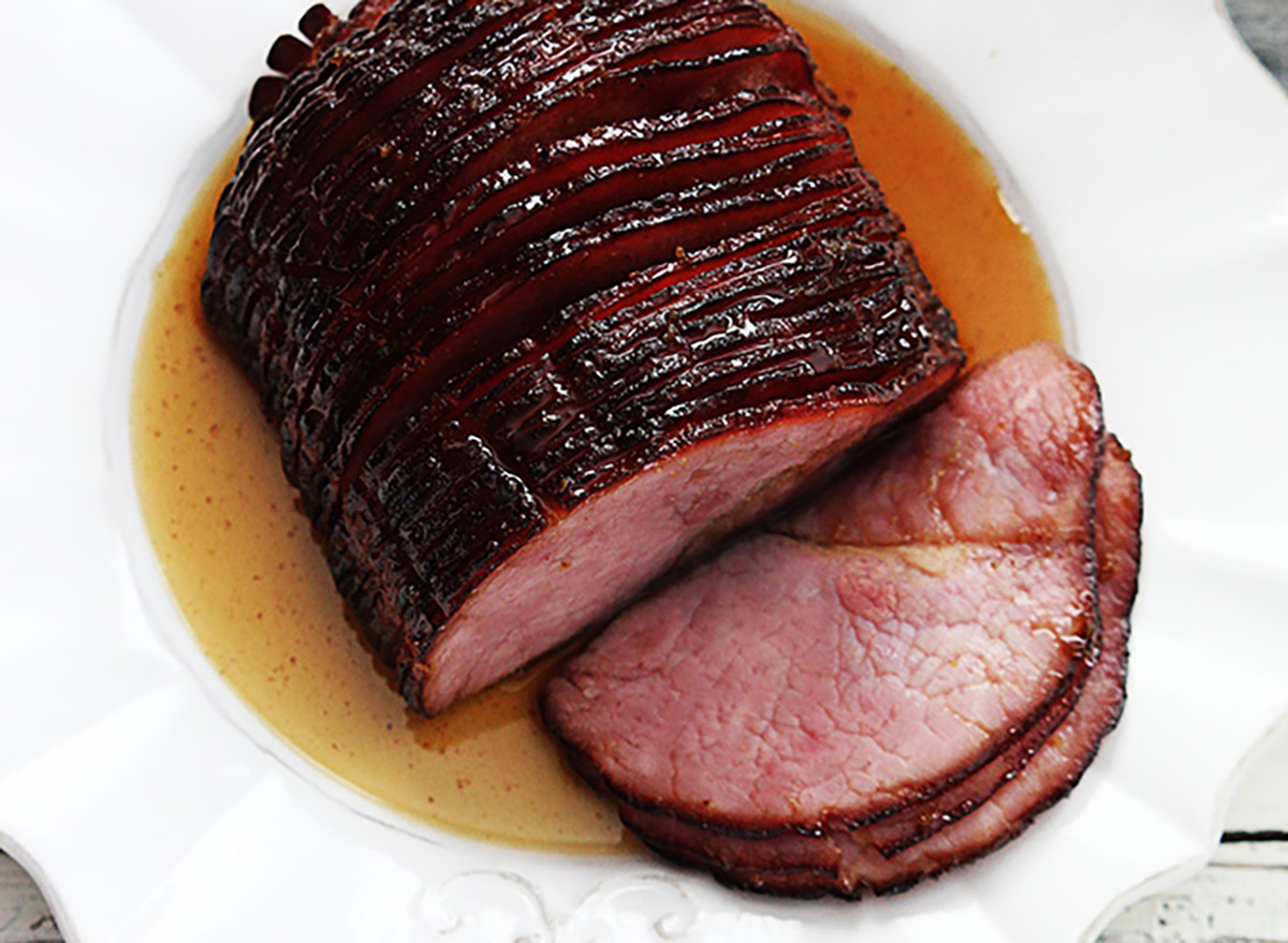 plate of slow cooker glazed ham