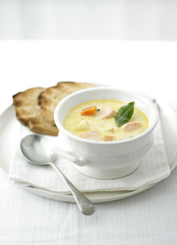 15-Delicious-Winter-Soups-From-Around-The-World-09