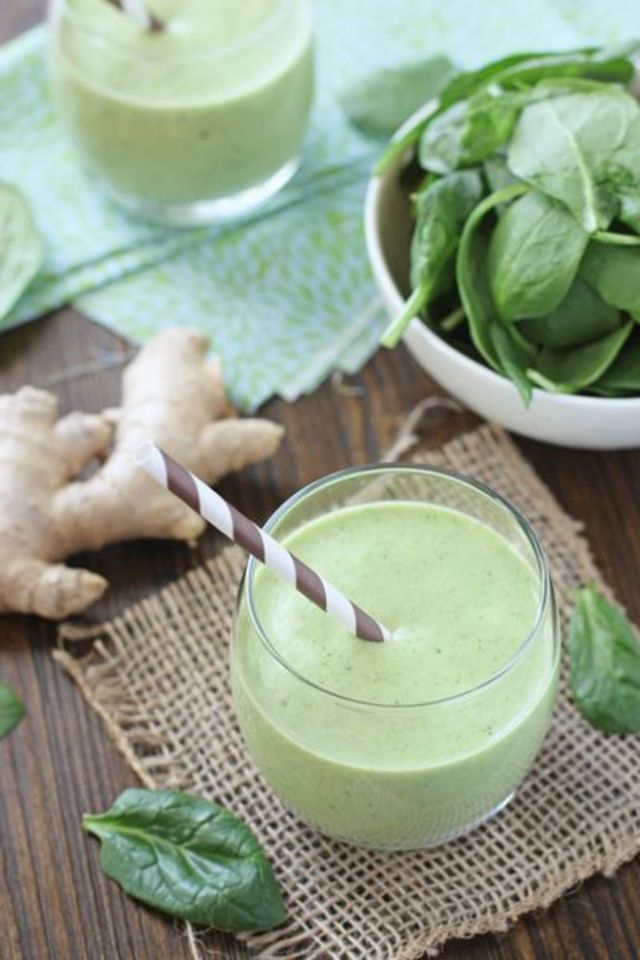 3. Sweet Spinach Smoothie - Top 10 Winter Smoothie