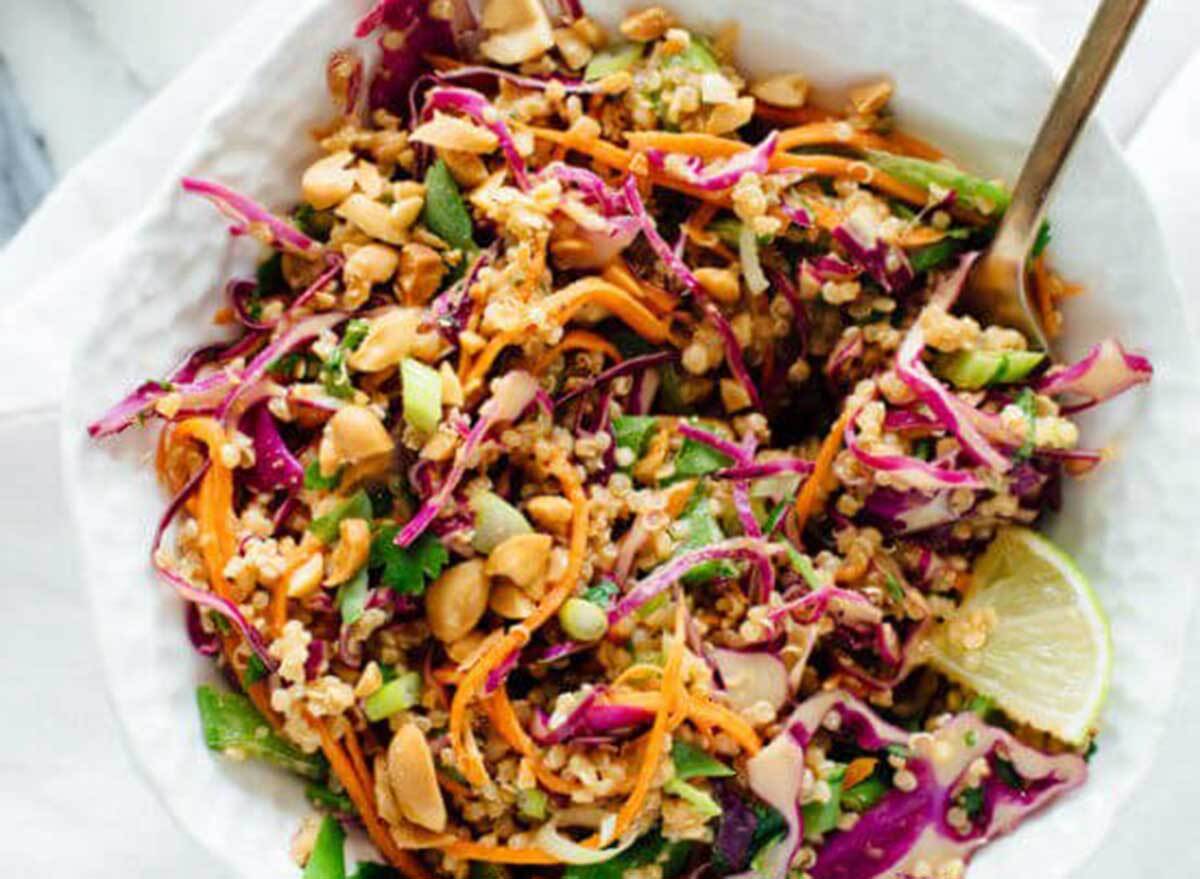 thai peanut quinoa salad